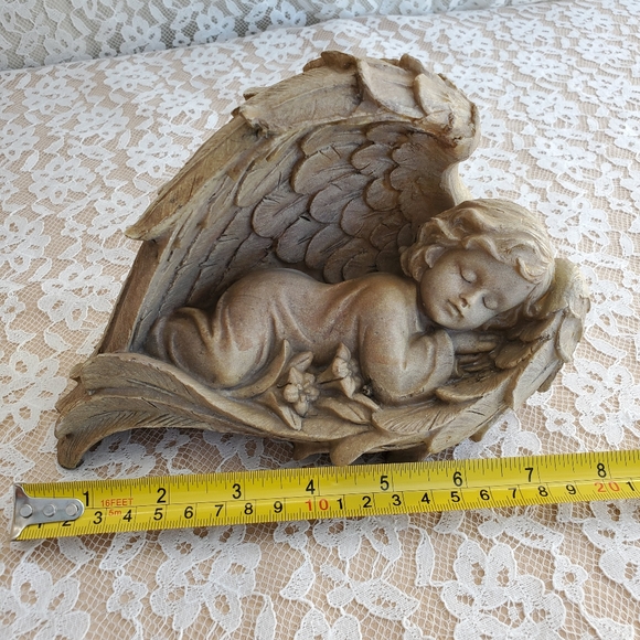 Home Interiors Wings of Protection Angel carved look New 8" x 5" - Picture 3 of 11